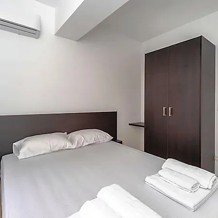 N Hotel
